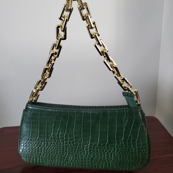 Vegan Brand Handbag - Picture 3 of 4